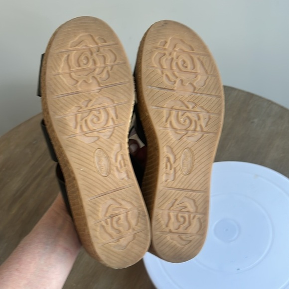 Eurosoft by Sofft Women's Kailani Wedge Sandal Women’s Size 10 - Picture 16 of 17